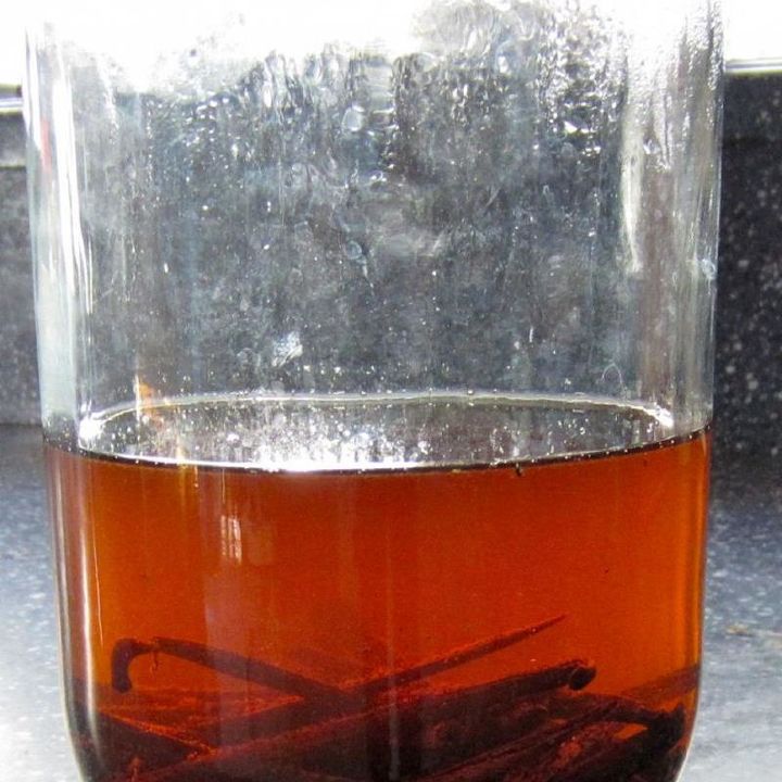 how to make vanilla extract, homesteading, Once the vodka turns this lovely carmel color it s ready