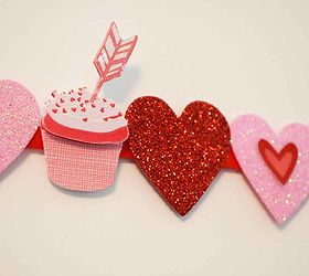 quick valentine s garland, crafts, seasonal holiday decor, valentines day ideas