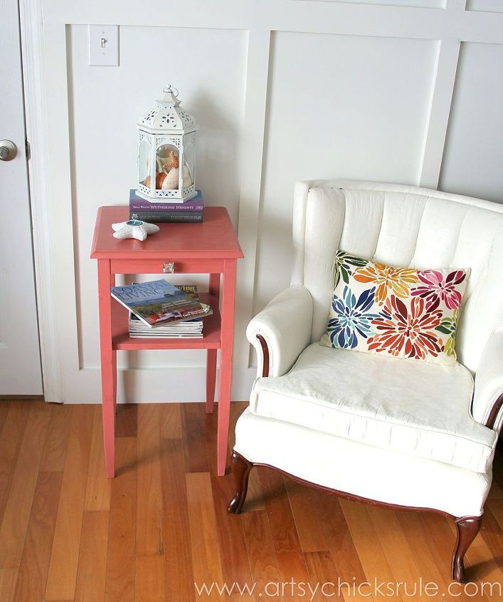 thrifty side table makeover annie sloan chalk paint, chalk paint, home decor, living room ideas, painted furniture, Home decor on a budget the chair is also a thrifty find and also painted with Chalk Paint