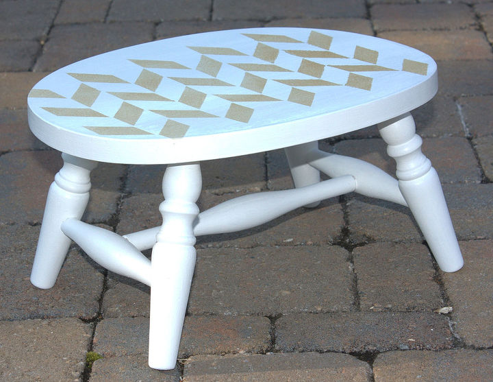thrifted stool makover, chalk paint, painted furniture, repurposing upcycling