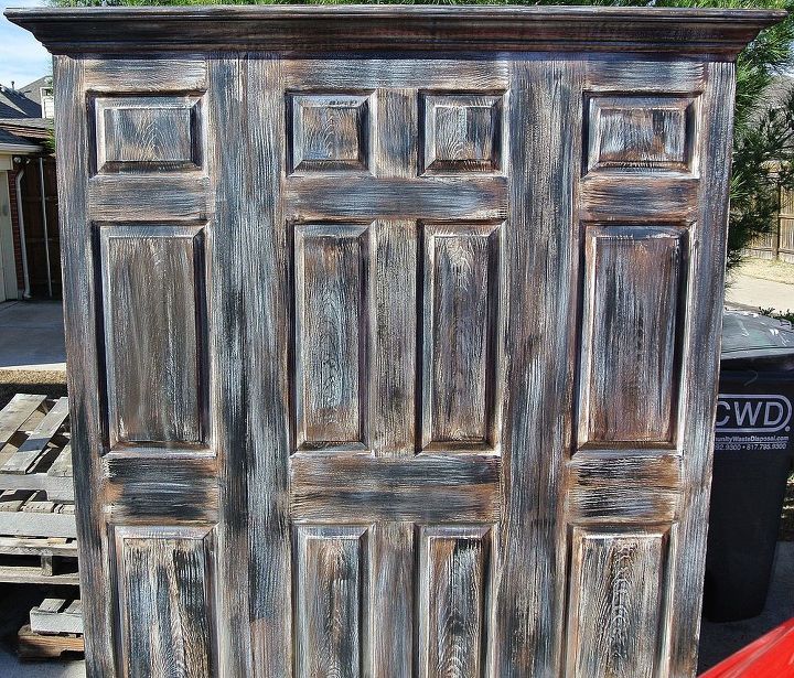 queen size distressed 3 door headboard kissed with fairy dust, home decor, painted furniture