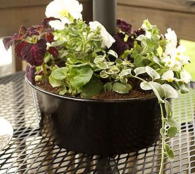 bundt cake planter, flowers, gardening, repurposing upcycling, Once the pan was dry I added potting mix and an assortment of flowers that included the vinca vine white begonias white petunias and coleus