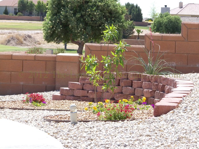 Desert Southwest Landscaping Using Retaining Walls Xeriscaping