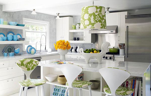 home decor floral accents done the right way, home decor, shabby chic, This kitchen has so many bright colors and because it it so large they all compliment each other nicely I think that real fruit and flowers make a kitchen look very homey and welcoming I also love how the seating and lamp shade matc