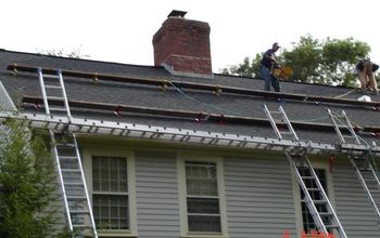 Winter is on the Horizon, so Don't Try These DIY Roof Repairs at Home