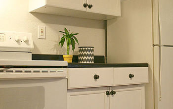 Painting kitchen cabinets with Rustoleum Cabinet Transformations