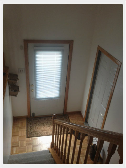 my foyer dilemma, The entryway from the top of the stairs