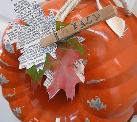 a few fall re purposing ideas, chalkboard paint, crafts, repurposing upcycling, seasonal holiday decor, wreaths, cake pan to pumpkin wreath