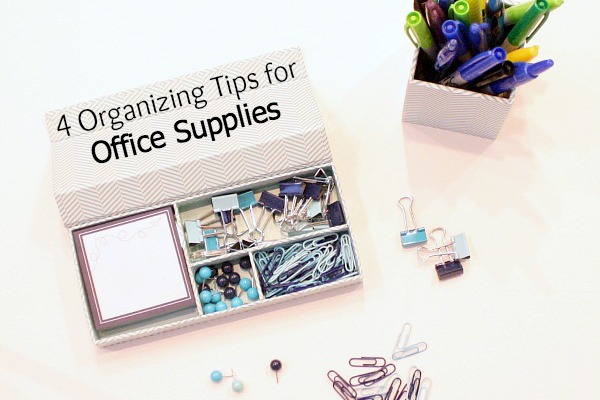 4 dicas para organizar o material de escritrio, Mantenha suas canetas tesouras e r gua vista para facilitar o acesso Sugest es Uma bela jarra ou um copo de l pis