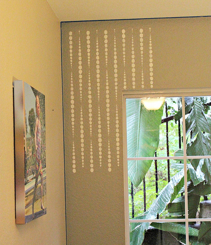 a beads allover stenciled accent wall, painting, wall decor, Cutting Edge Stencils shares a stenciled office accent wall featuring our new contemporary stencil the Beads Allover pattern