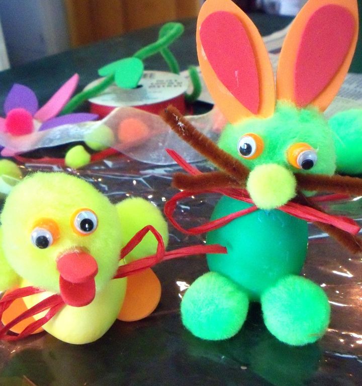 3 fun easter egg decorating ideas, crafts, easter decorations, painting, seasonal holiday decor