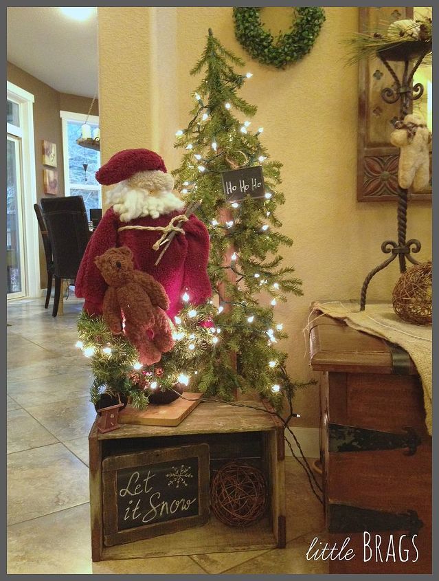 a little christmas in the entry, christmas decorations, foyer, seasonal holiday decor