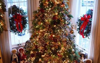 Christmas Tree & Mantel