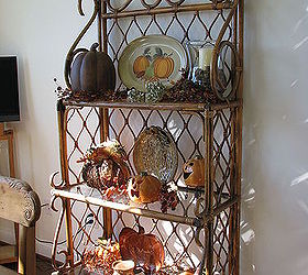 my bakers rack decorated for fall in the new morning room, seasonal holiday decor