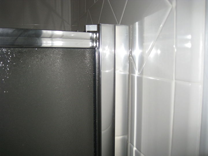 shower door, before