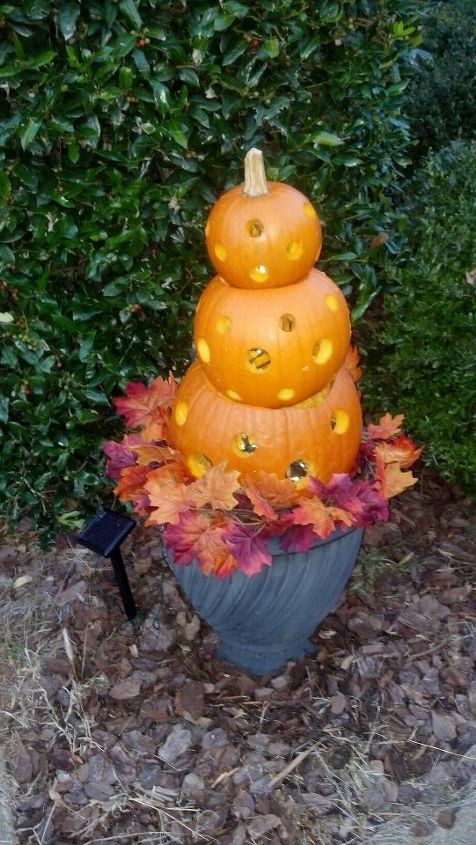 fall pumpkin topiary, crafts, seasonal holiday decor, Final product at dusk not lit