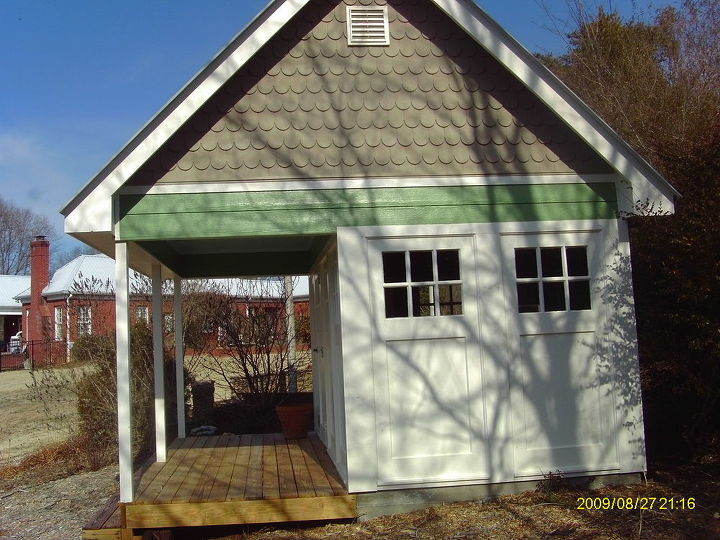 garden shed, Side view