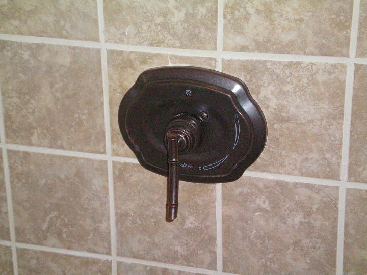 install new showerhead accesories with tub, bathroom ideas, home decor, i love the accessories