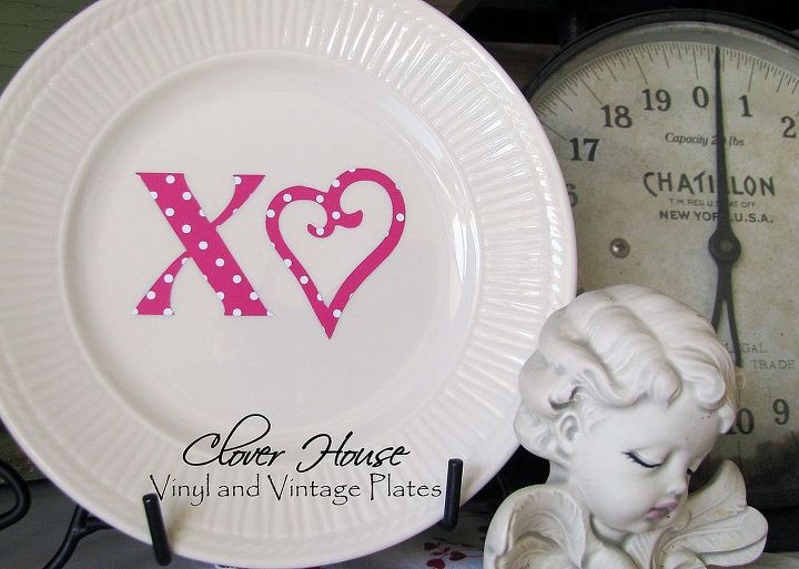vinyl and vintage plates, crafts, valentines day ideas, XOXO or Kisses and Hugs love