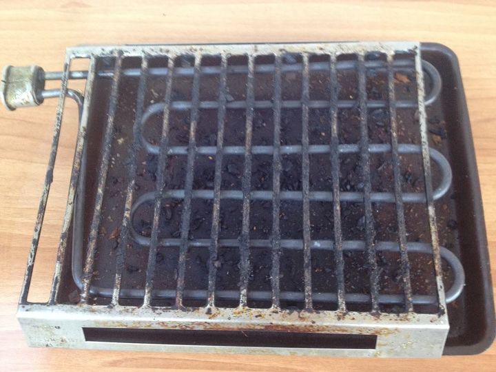 i have grill cleaning problem someone any suggestions, cleaning tips, outdoor living, Before Cleaning