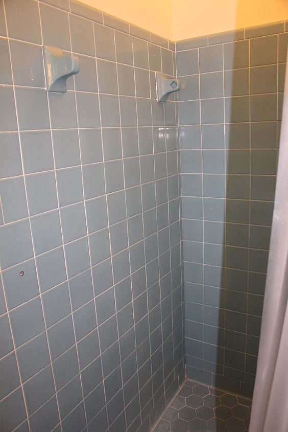 1970 s blue bathroom, shower walls