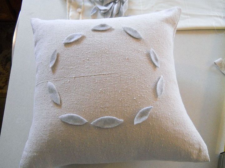 pottery barn knock off pillow, crafts, wreaths, Cut leaf shapes out of fleece or felt and glue in place with fabric glue or hot glue