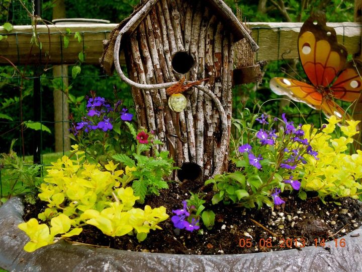 our yard amp outdoor projects, flowers, gardening, outdoor living, Birdbath planter in my butterfly garden