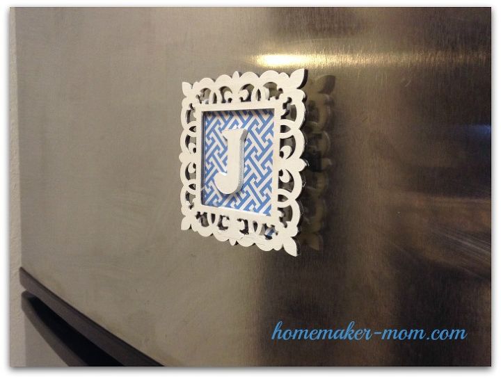 a charming personalized fridge magnet, crafts