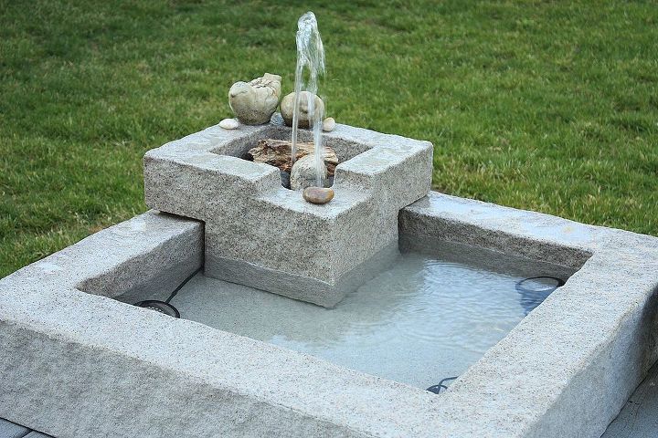 learn how to assemble this laguna deck pond plus fountain tips, outdoor living, ponds water features, Fountain assembled with lights for night