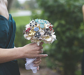a vintage diy wedding, chalkboard paint, crafts, mason jars, repurposing upcycling, I made all of the bouquets with vintage brooches