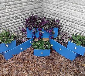 creating a tiered flower bed made with re purposed drawers, flowers, gardening, painting, repurposing upcycling, wider view