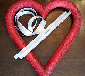 how to make a valentine ornament wreath, crafts, seasonal holiday decor, valentines day ideas, wreaths, Valentine Ornament Styrofoam Heart Wreath