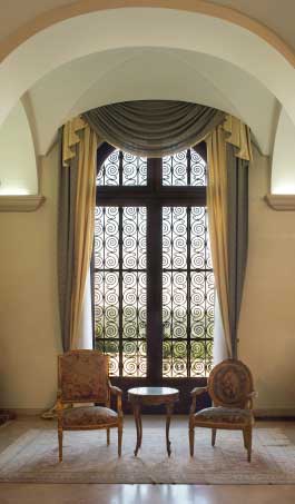 palladian window curtain ideas, bedroom ideas, home decor, living room ideas, Palladian window curtains for a truly luxurious style Who else wants these in their home