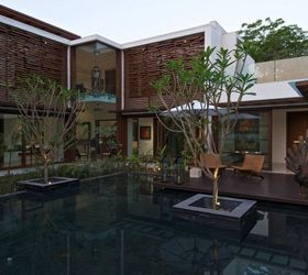 courtyard house in ahmedabad gujarat india by hiren patel architects, architecture