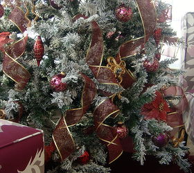a purple christmas, christmas decorations, seasonal holiday decor
