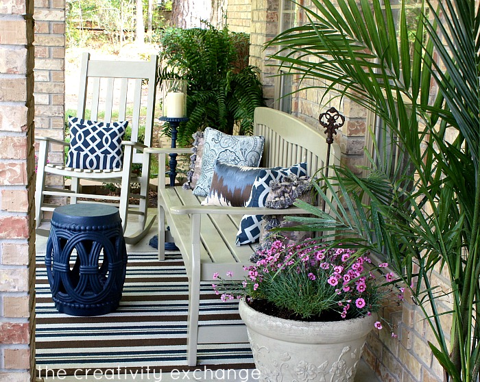 front porch revamp how to spray paint outdoor furniture, curb appeal, outdoor furniture, outdoor living, painted furniture, porches, I transformed my front porch with a can of spray paint in a gorgeous neutral color