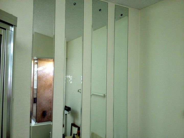 q help for old bathroom mirrors, bathroom ideas, home decor
