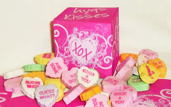Tiny Gift Box ~ Hugs and Kisses Valentine Box FREE Printable