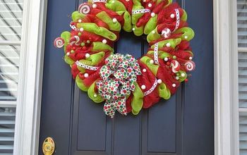 Christmas wreaths are popping up all over my house!