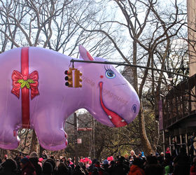 the day after thanksgiving, seasonal holiday d cor, thanksgiving decorations, HAPPPY HIPPO JOINS MACY S MARCHERS VIEW THREE Did you know he appeared in the parade in the 1940 s