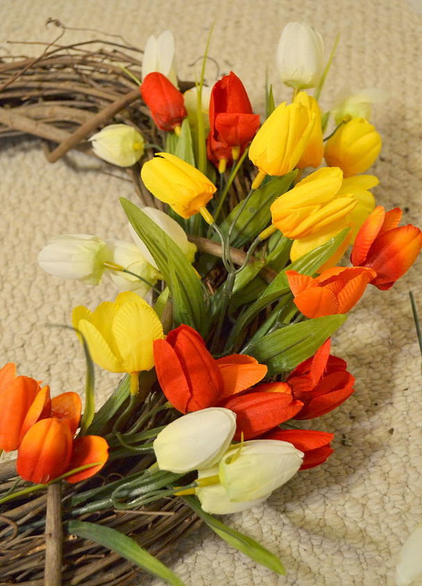 coroa de tulipas da primavera