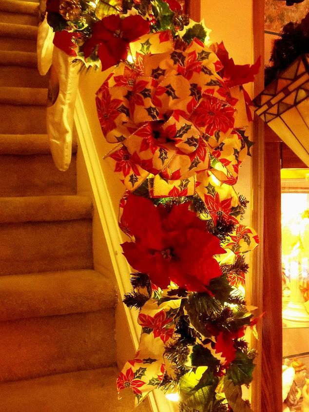 christmas home tour part 2 the living room, seasonal holiday d cor, Garland on the stair railing