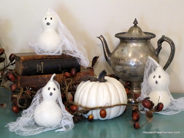 is that a gourd or a ghost, halloween decorations, seasonal holiday d cor, And last year I used them in another style of fall vignette