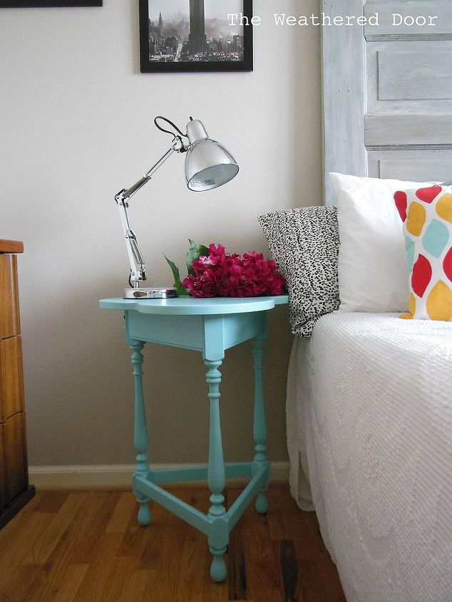 turquoise clover side table, painted furniture