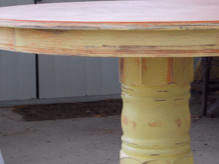 been busy re doing a table i found along side a dumpster, painted furniture