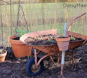 using old tools in the garden, gardening, repurposing upcycling