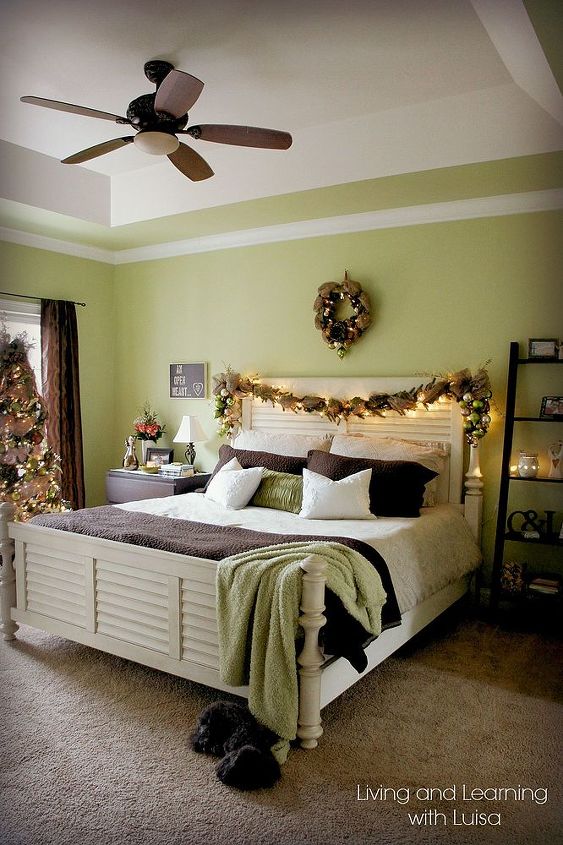 cheerfully festive christmas home, christmas decorations, seasonal holiday decor, Bedroom