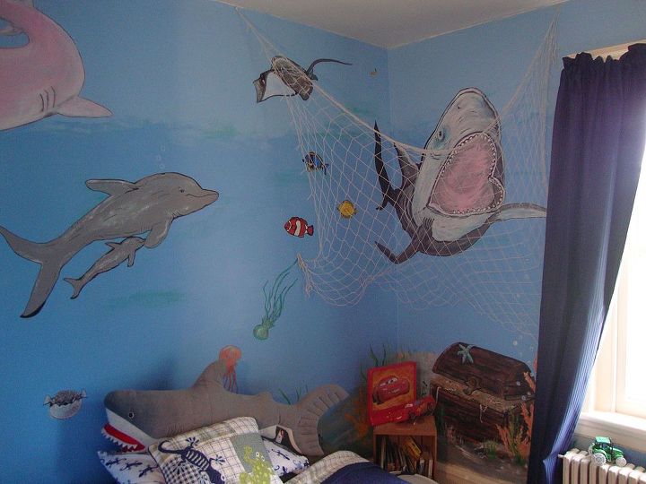 underwater mural, bedroom ideas, painting, Watch out jaws were catching you