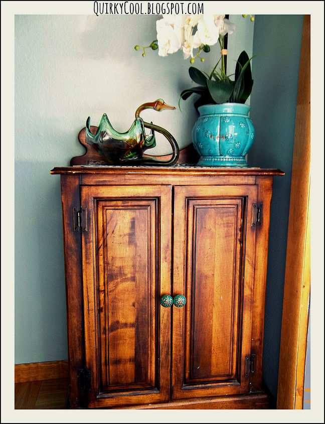 my updated little foyer, foyer, home decor, repurposing upcycling, wall decor