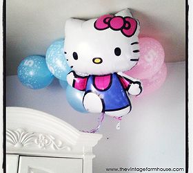 hello kitty birthday party, crafts, mason jars, Balloons from Party City
